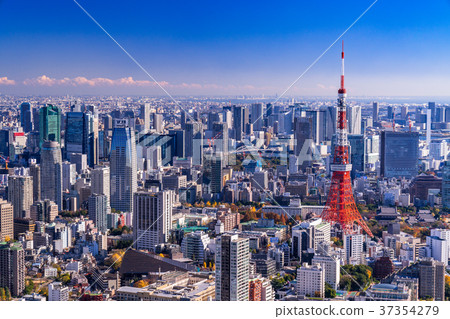 Tokyo city landscape in winter 37354279