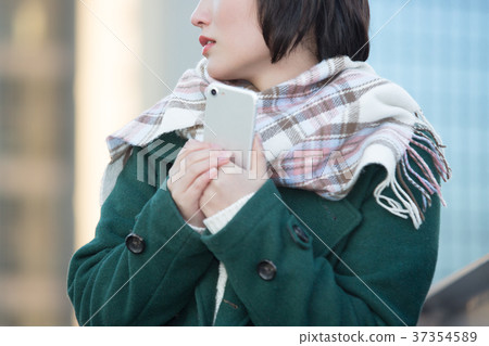 年輕的女士 年輕的女士 37354589