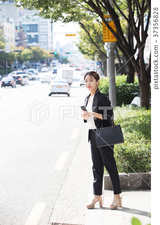 Young woman Young woman 37356828