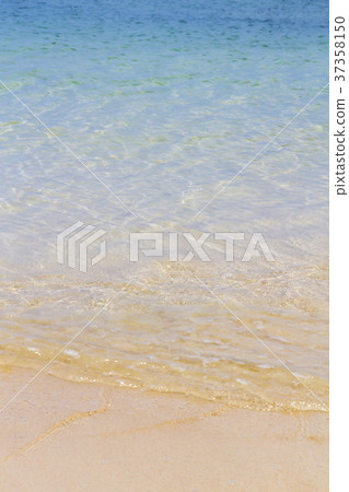 Beautiful beach Beautiful beach 37358150