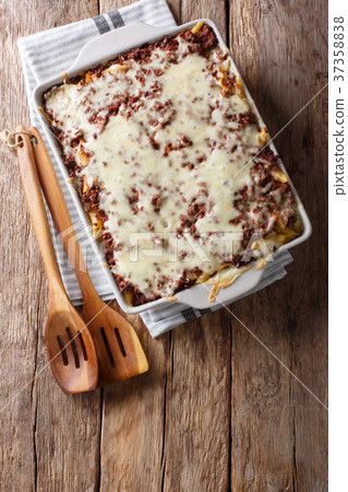 Crockpot Million dollar pasta with cheese and beef Crockpot Million dollar pasta with cheese and beef 37358838