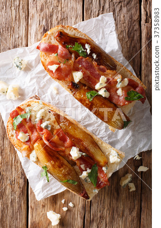 bread with caramelized onion, cheese, bacon bread with caramelized onion, cheese, bacon 37358983