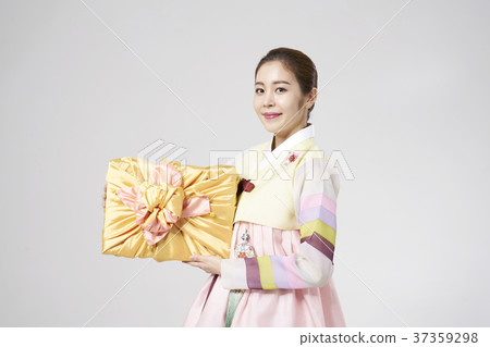 Hanbok, woman, Korean 37359298
