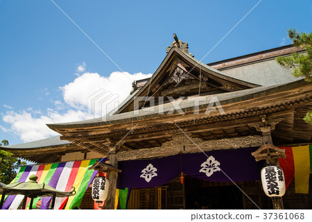 Hiraizumi Chusonji Main Hall Hiraizumi Chusonji Main Hall 37361068
