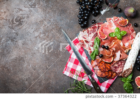 Traditional Spanish ham 37364322