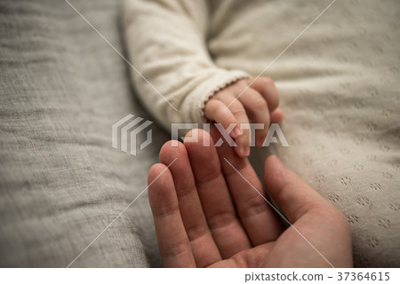 帶著孩子 37364615