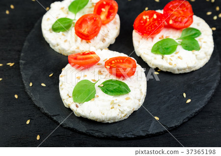 Healthy Rice Cakes. 37365198