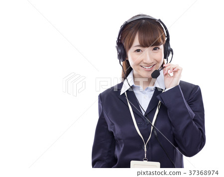 年輕的女操作員 年輕的女操作員 37368974