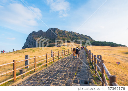 Seongsan Ilchulbong , Jeju Island , South Korea. Seongsan Ilchulbong , Jeju Island , South Korea. 37369176