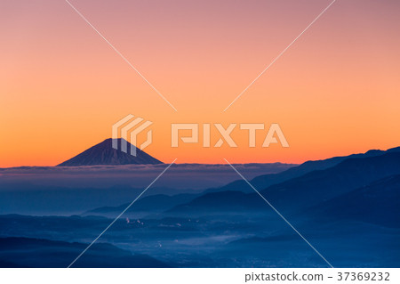 [長野]從Taka-Bocci高原看到的富士山 37369232