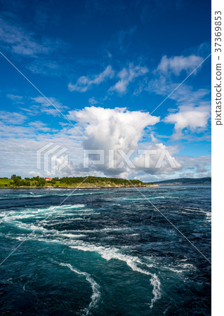 Whirlpools of the maelstrom of Saltstraumen Whirlpools of the maelstrom of Saltstraumen 37369853