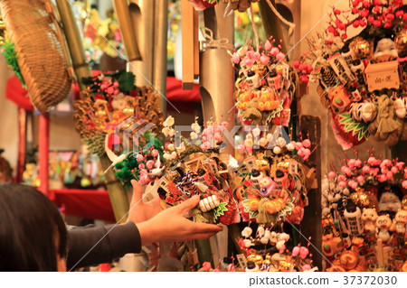 淺草大鳥神社的武士市 37372030