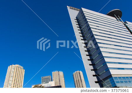 Arco Tower and Meguro cityscape 37375061
