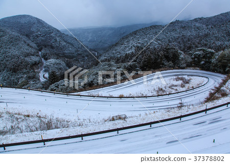 雲仙雪景從Chitenishi到雲仙(縣道128號)的路 雲仙雪景從Chitenishi到雲仙(縣道128號)的路 37378802