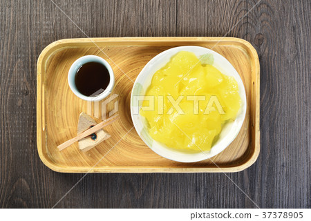 Fun guo (Powder cake) 37378905
