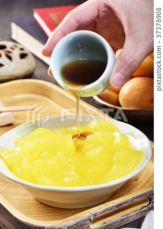 Fun guo (Powder cake) 37378908