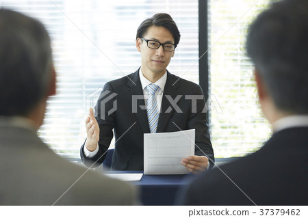 商務面試男士 商務面試男士 37379462