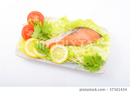 美味的烤魚 37381434