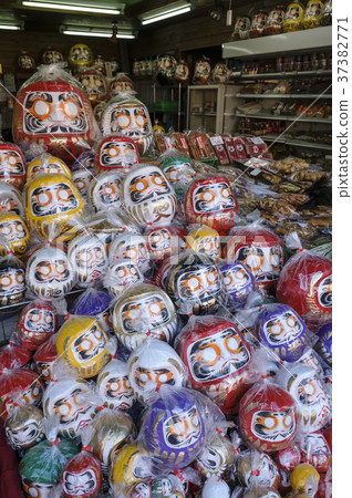 Daruma Daruma Daruma Daruma 37382771