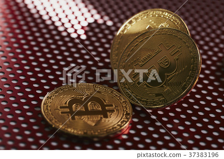 比特幣金幣虛擬貨幣金紅色鋁拳 比特幣金幣虛擬貨幣金紅色鋁拳 37383196