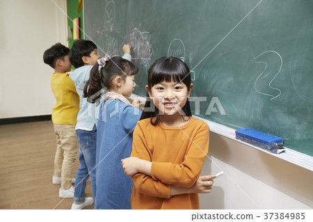 小學生,兒童,韓國人 小學生,兒童,韓國人 37384985
