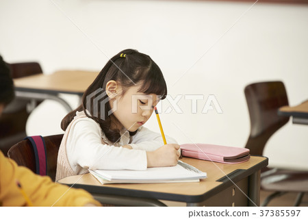 小學生,兒童,韓國人 小學生,兒童,韓國人 37385597
