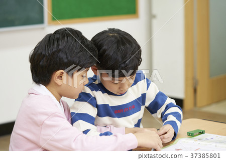 Elementary students, children, Koreans Elementary students, children, Koreans 37385801