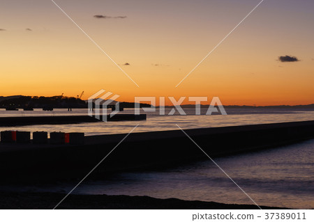 Hojo coast, evening scenery Hojo coast, evening scenery 37389011
