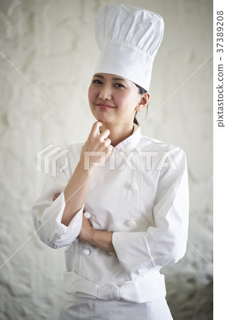 Chef portrait woman Chef portrait woman 37389208