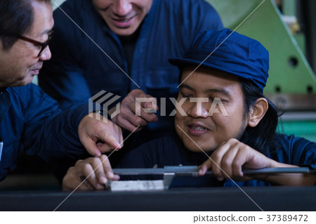 外國工人培訓 外國工人培訓 37389472