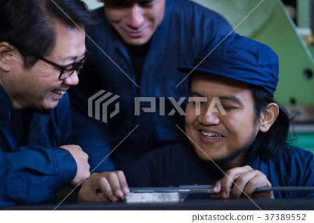 Foreign worker training Foreign worker training 37389552