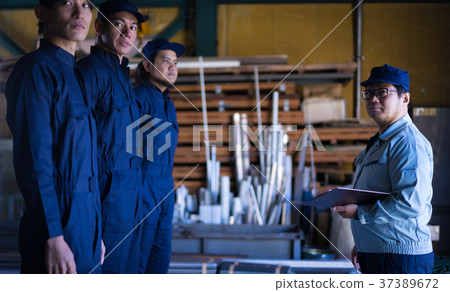 鎮工廠 鎮工廠 37389672