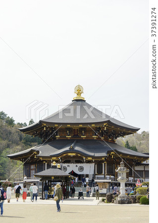Hiraya Yukari, Temple of the Jodo sect "Defining Niraiko Nishikata Temple" Main Hall 37391274