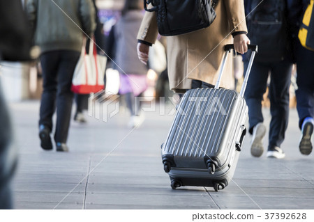 後視圖與攜帶包 37392628