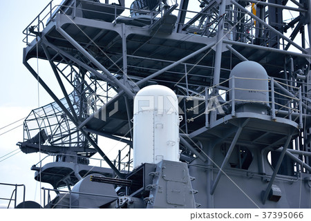 The escort ship Sawari The escort ship Sawari 37395066