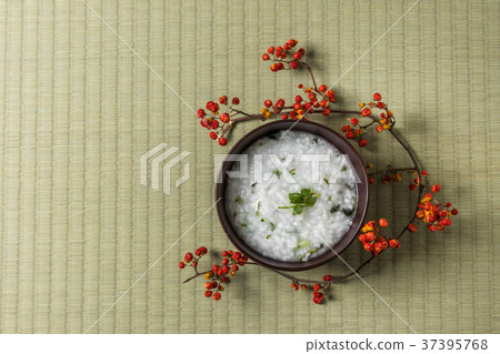 Wild vegetables porridge Wild grass porridge Japanese food Wild vegetables porridge Wild grass porridge Japanese food 37395768