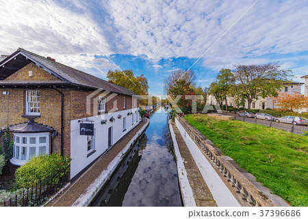 View of the Regents Canal View of the Regents Canal 37396686