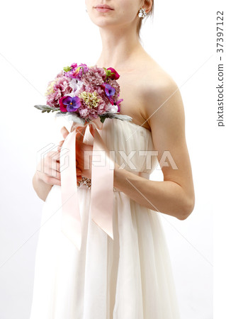Bridal beauty shot Foreign women Bridal beauty shot Foreign women 37397122