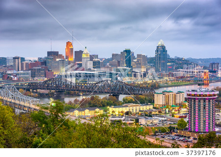 Cincinnati, Ohio, USA 37397176