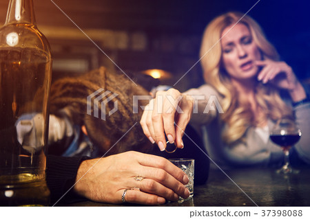 Evening at the bar 37398088