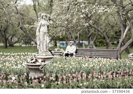 Blurred vintage image of unrecognizable elderly 37398436
