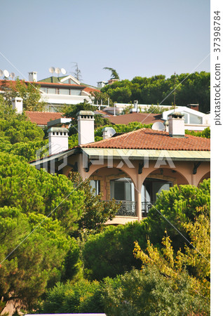 Modern villas 37398784