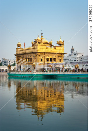 Golden Temple 37399033