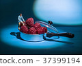 raspberry worker 37399194