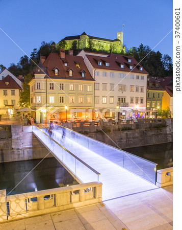 Evening panorama of riverfront of Ljubljana Evening panorama of riverfront of Ljubljana 37400601