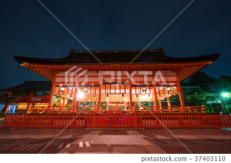 Night view of Fushimi Inari Taisha Shrine in Kyoto 37403110