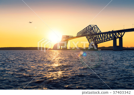 Tokyo gate bridge at dusk 37403342