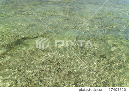 Coastal scenery of Kuroshima (Okinawa prefecture) Coastal scenery of Kuroshima (Okinawa prefecture) 37405830