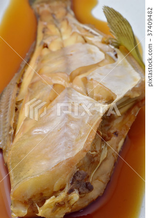 Boiled horse mackerel Boiled horse mackerel 37409482