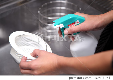 清理排水管 37411031